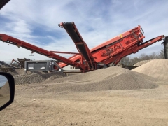 грохот мобильный SANDVIK QA451 купить в компании Рабочие Машины