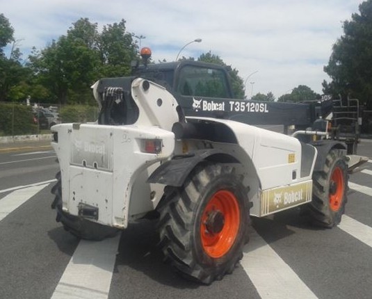Телескопический погрузчик Bobcat T35120 SL купить в компании Рабочие Машины