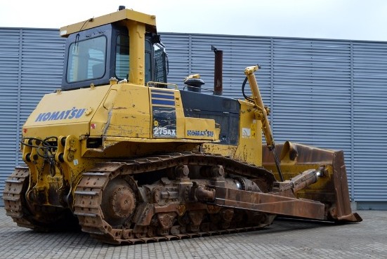 Бульдозер Komatsu D275AX-5 купить в компании Рабочие Машины