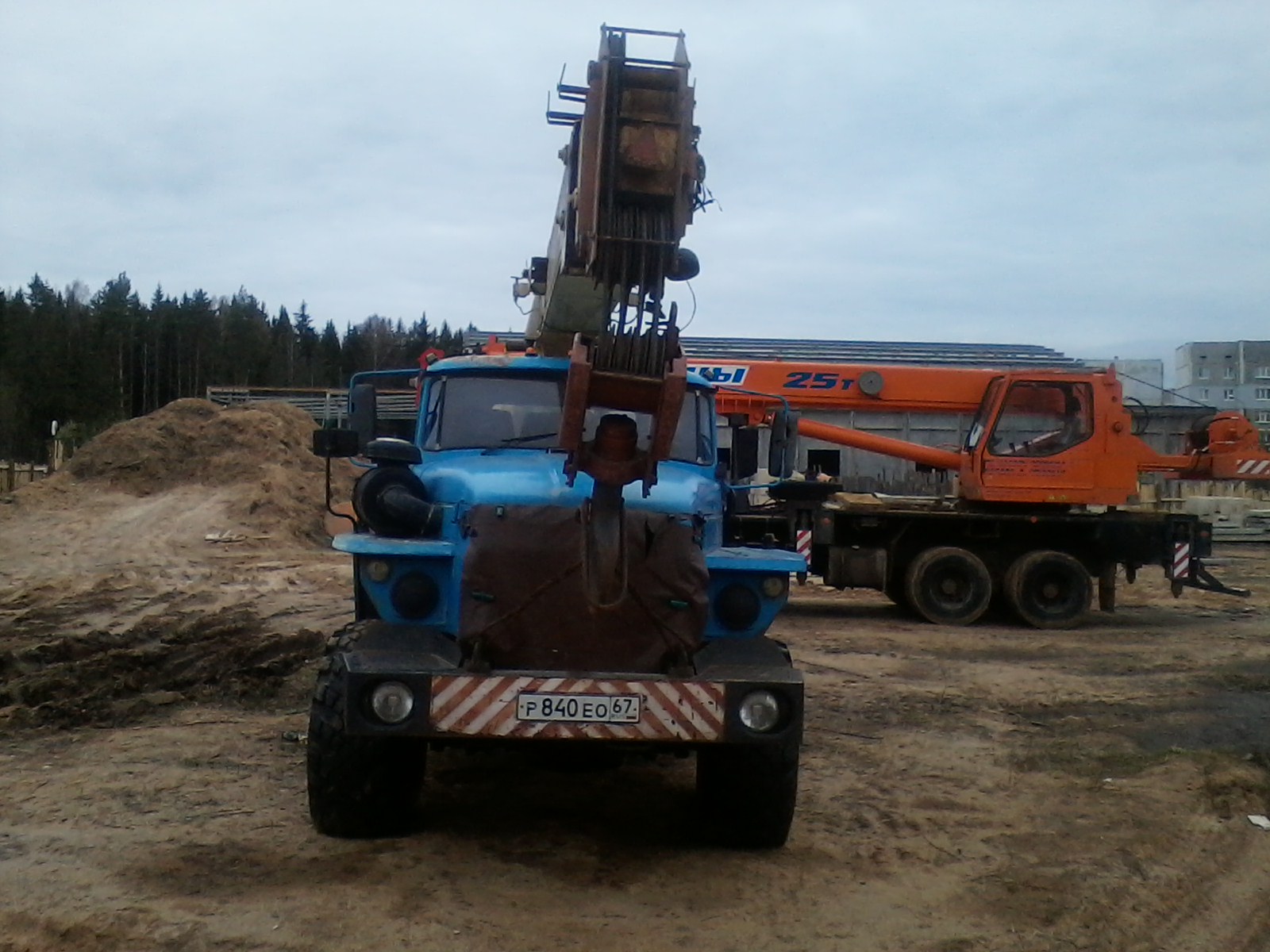 Автокран ЧЕЛЯБИНЕЦ КС-45721-17 купить в компании Рабочие Машины