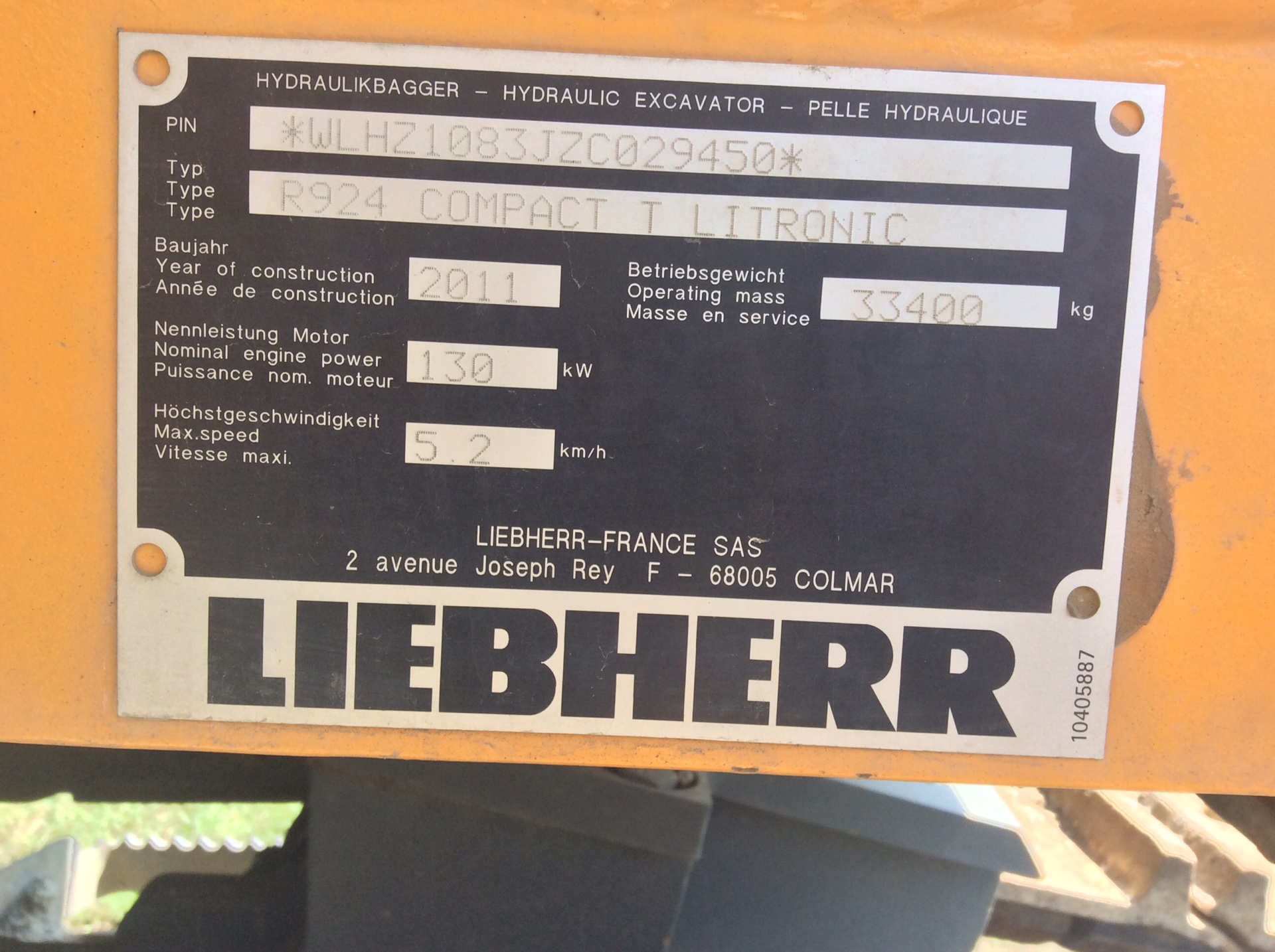 экскаватор туннельный LIEBHERR R924 купить в компании Рабочие Машины
