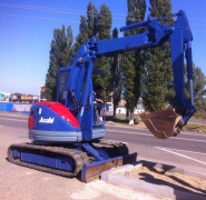 Мини - экскаватор гусеничныйKOMATSU PC50UU-2 купить в компании Рабочие Машины