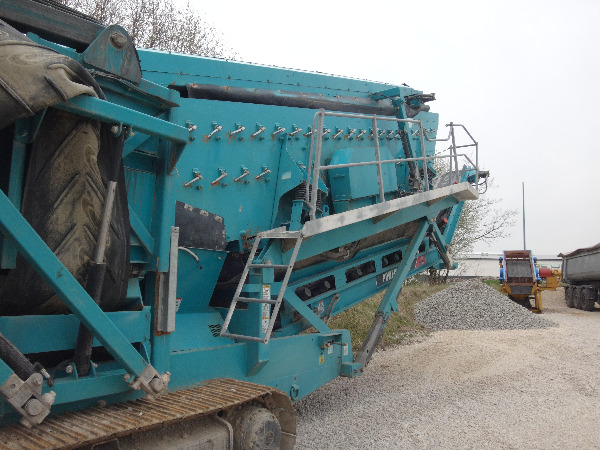 грохот Powerscreen\Powerscreen 2100-3Deck купить в компании Рабочие Машины