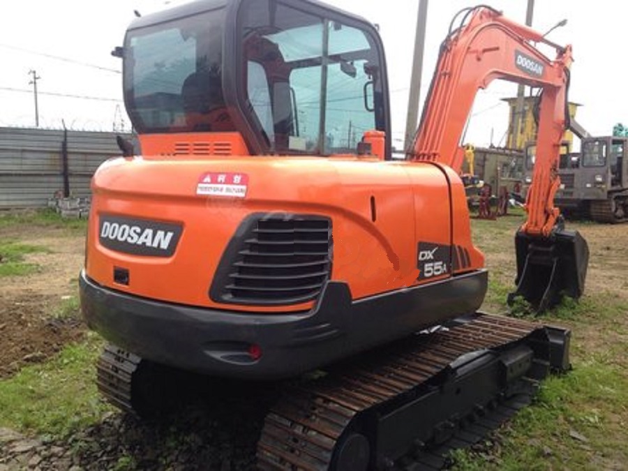 Мини - экскаватор гусеничныйDOOSAN / DAEWOO DX 55 купить в компании Рабочие Машины