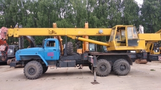 Автокран ЧЕЛЯБИНЕЦ КС-45721-17, 2007 г. купить в компании Рабочие Машины
