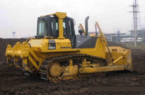 Бульдозер KOMATSU D65EX-16 купить в компании Рабочие Машины