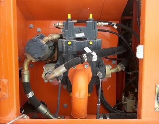 Колесный экскаватор Doosan DX190W купить в компании Рабочие Машины