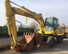Колесный экскаватор Komatsu PW 160ES-7K