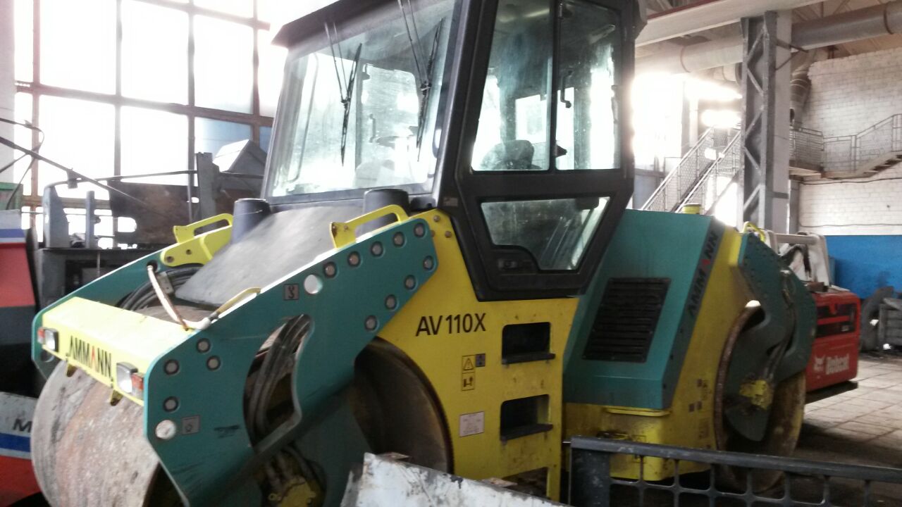 Каток (Гладковальцовый) AMMANN AV 110X купить в компании Рабочие Машины