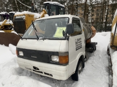 Бензовоз NISSAN VANETTE купить в компании Рабочие Машины