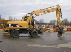 Колёсный экскаватор Caterpillar M318C