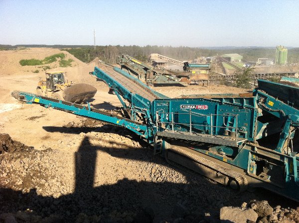 Грохот Powerscreen\Powerscreen Warrior 2400 купить в компании Рабочие Машины