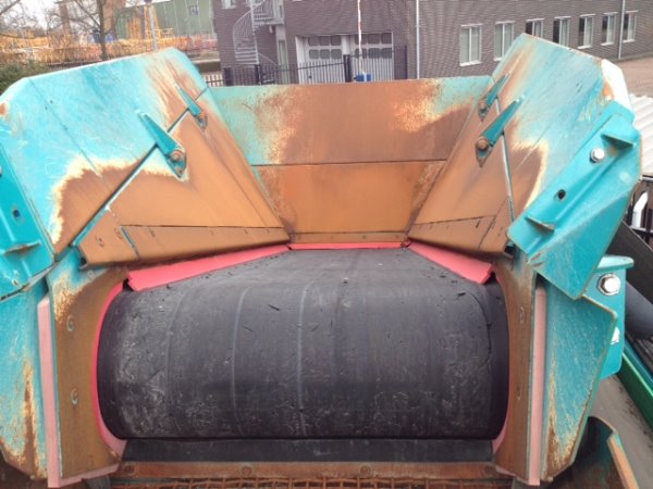 Грохот Powerscreen Warrior 800 купить в компании Рабочие Машины