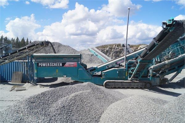 Грохот Powerscreen\Powerscreen Chieftain 2100Х купить в компании Рабочие Машины