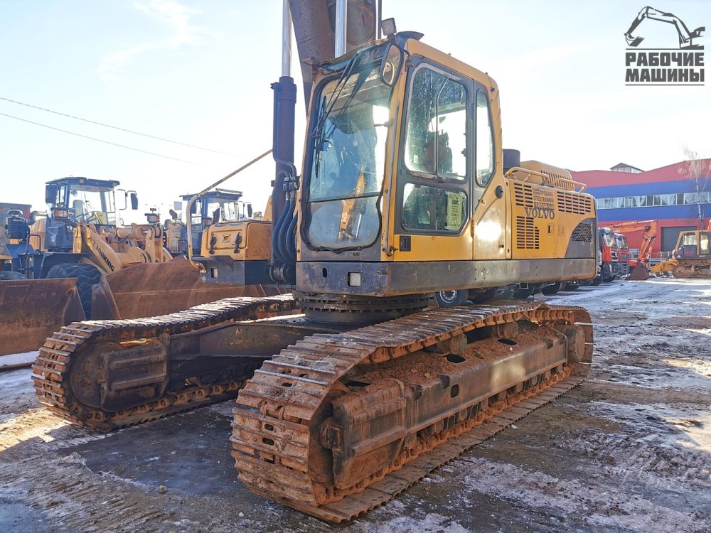 Гусеничный экскаватор VOLVO EC360LC купить в компании Рабочие Машины