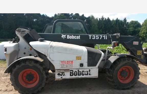 Телескопический погрузчик Bobcat T3571L купить в компании Рабочие Машины