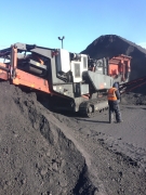 Роторная дробилка Sandvik QI440 2012 года выпуска купить в компании Рабочие Машины