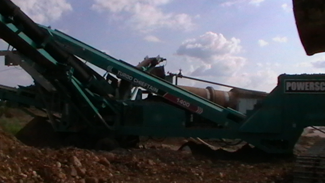 Грохот двухдековый Powerscreen Chieftain 1400 купить в компании Рабочие Машины