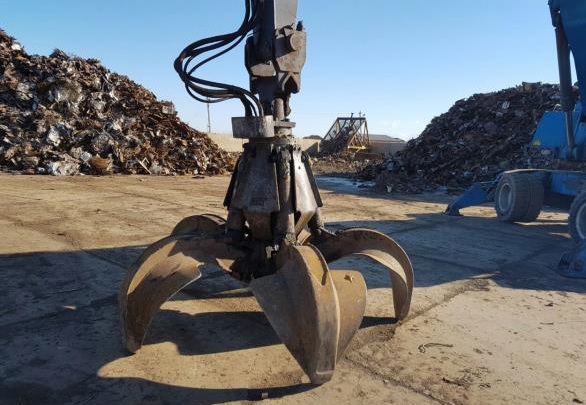 ПерегружательTEREX - FUCHS MHL335 купить в компании Рабочие Машины