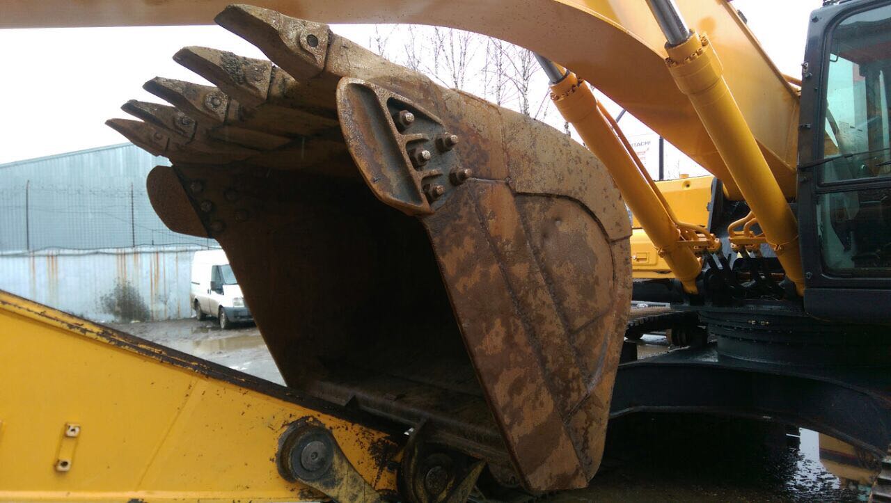 Гусеничный экскаватор HYUNDAI R 360LC-7 2011 г/в купить в компании Рабочие Машины