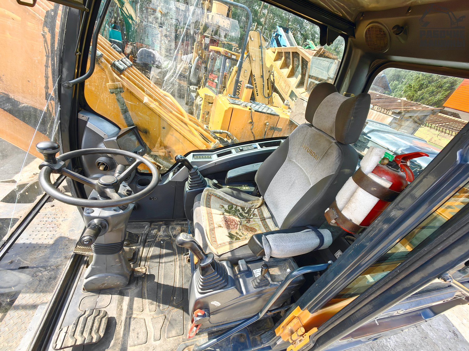  КОЛЕСНЫЙ ЭКСКАВАТОР HYUNDAI R180W-9S купить в компании Рабочие Машины