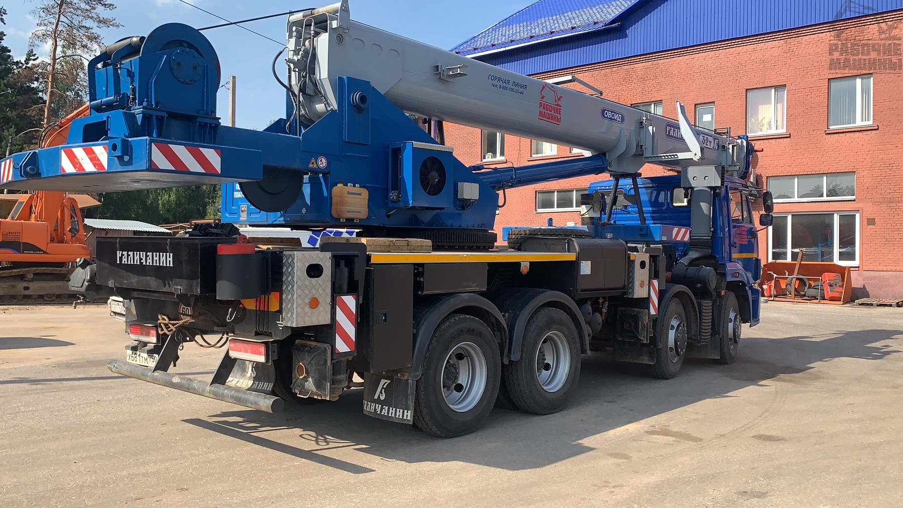 Кран Галичанин 32т овоид купить в компании Рабочие Машины