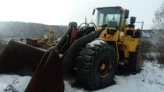 Фронтальный погрузчик VOLVO L220E купить в компании Рабочие Машины