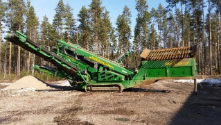 Виброгрохот McCloskey S130 3Deck купить в компании Рабочие Машины