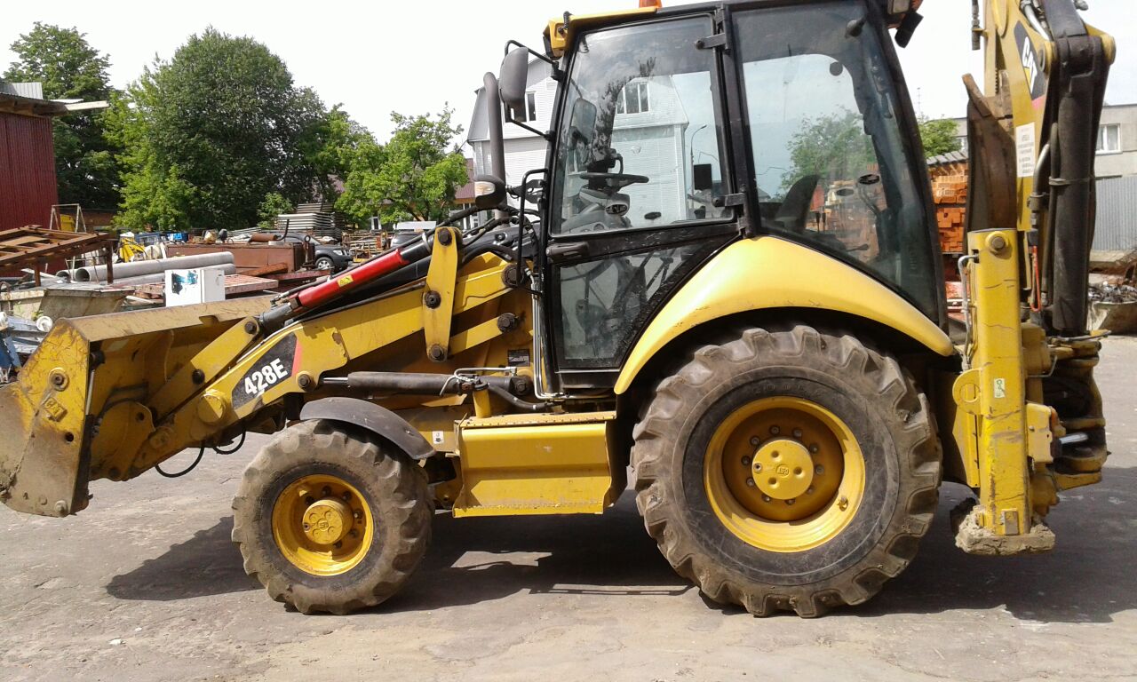 Экскаватор - погрузчик CATERPILLAR 428E купить в компании Рабочие Машины
