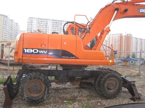 Колесный экскаватор DOOSAN / DAEWOO SOLAR L 180W-V купить в компании Рабочие Машины
