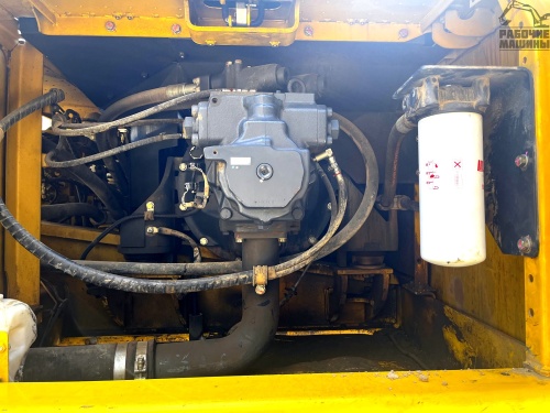Гусеничный экскаватор KOMATSU PC300-8M0 купить в компании Рабочие Машины
