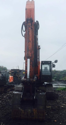 Гусеничный экскаватор HITACHI ZX400LCH-3 купить в компании Рабочие Машины