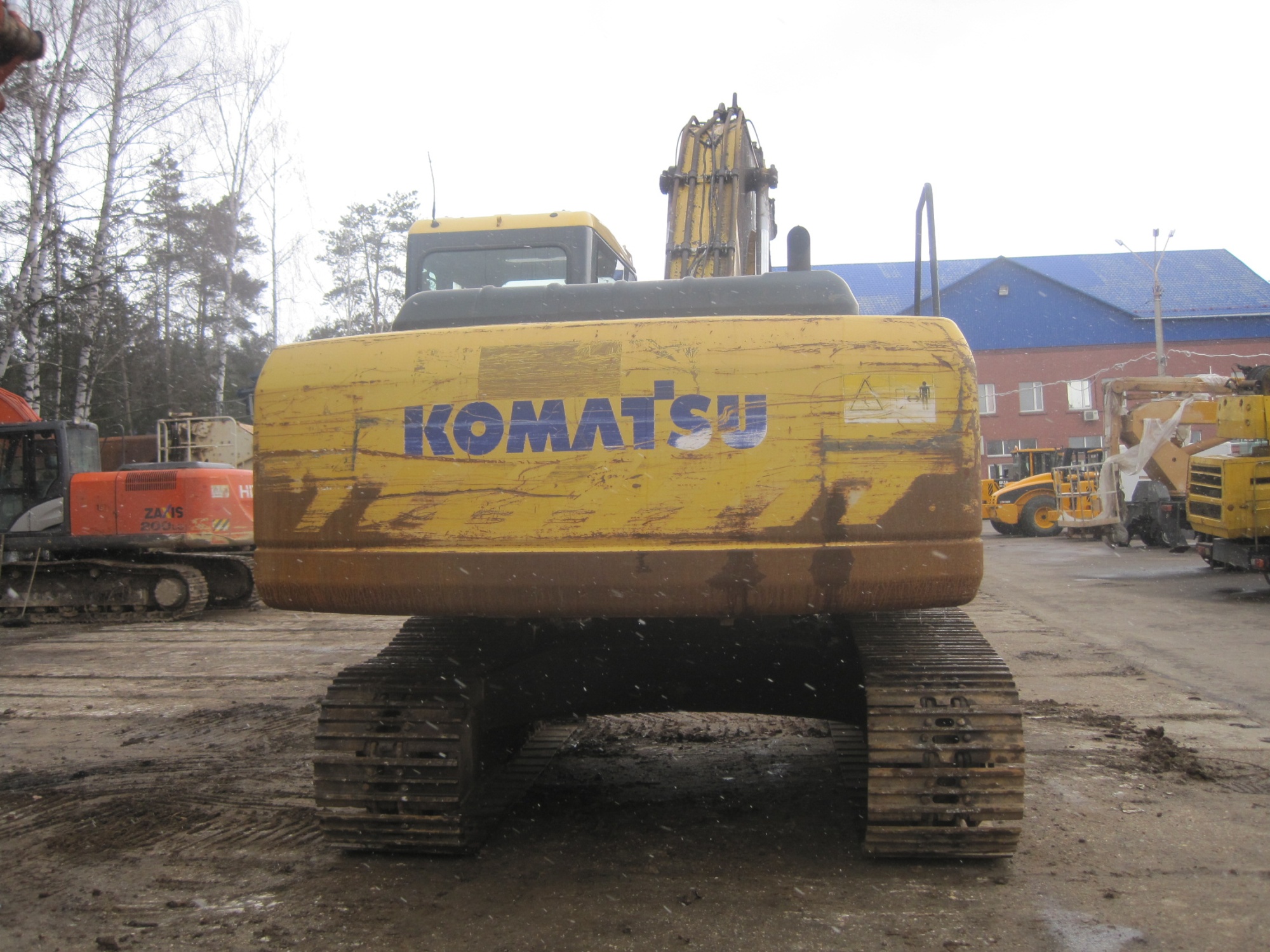 Гусеничный экскаватор KOMATSU PC200-7 2007 г/в купить в компании Рабочие Машины