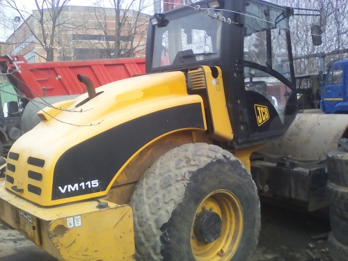 Каток дорожный (пневмоколесный) JCB VM115D 2013 г купить в компании Рабочие Машины