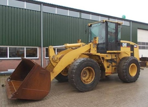 Фронтальный погрузчик Caterpillar 938G II купить в компании Рабочие Машины