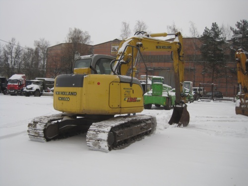 Гусеничный экскаватор NEW HOLLAND KOBELCO E135SR купить в компании Рабочие Машины