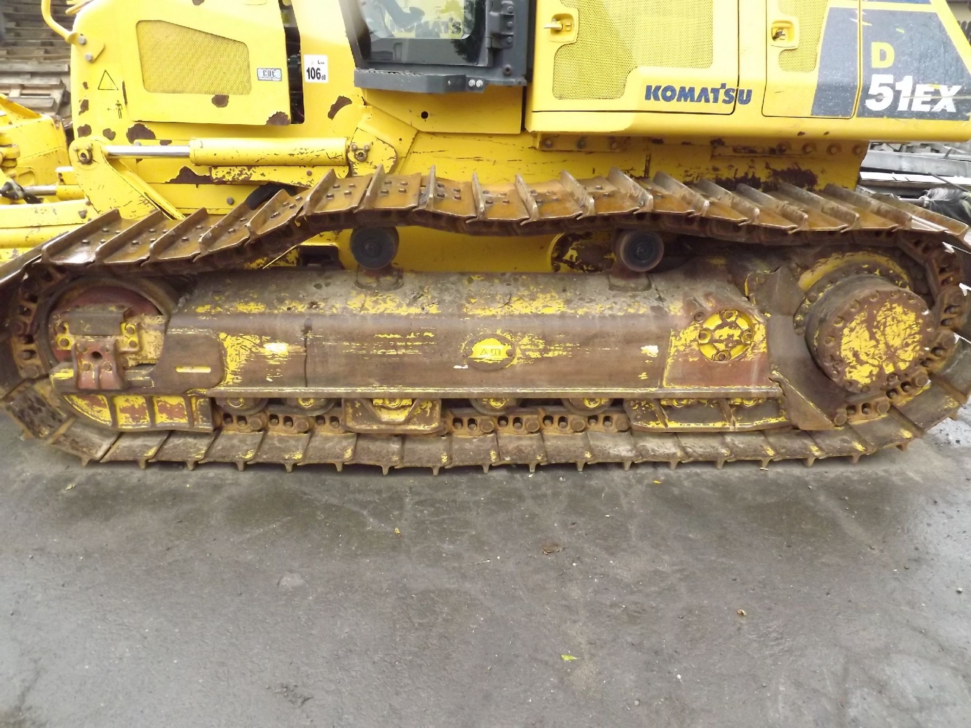 Бульдозер Komatsu D51EX-22 купить в компании Рабочие Машины