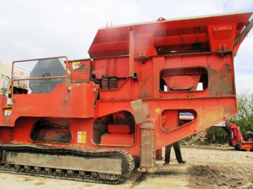 Дробилка щековая Sandvik QJ 340 купить в компании Рабочие Машины