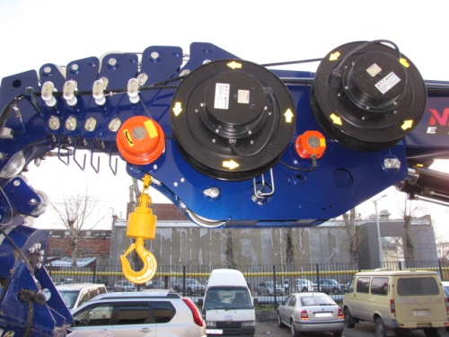 Автовышка Hyundai E-mighty купить в компании Рабочие Машины