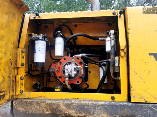 Гусеничный экскаватор Volvo EC290B купить в компании Рабочие Машины