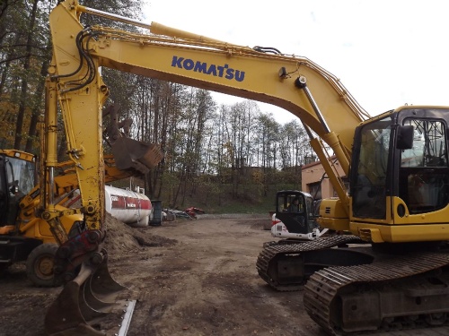 Экскаватор гусеничный Komatsu PC210LC-8K купить в компании Рабочие Машины