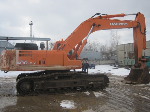 Гусеничный экскаватор DOOSAN / DAEWOO SOLAR 420LC-V 2001г купить в компании Рабочие Машины