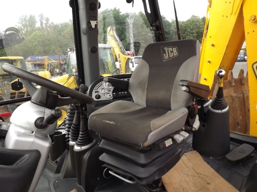 ЭКСКАВАТОР-ПОГрузчик JCB 4CX купить в компании Рабочие Машины