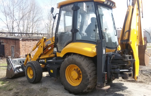 Экскаватор-погрузчик FOTON FLB468A купить в компании Рабочие Машины
