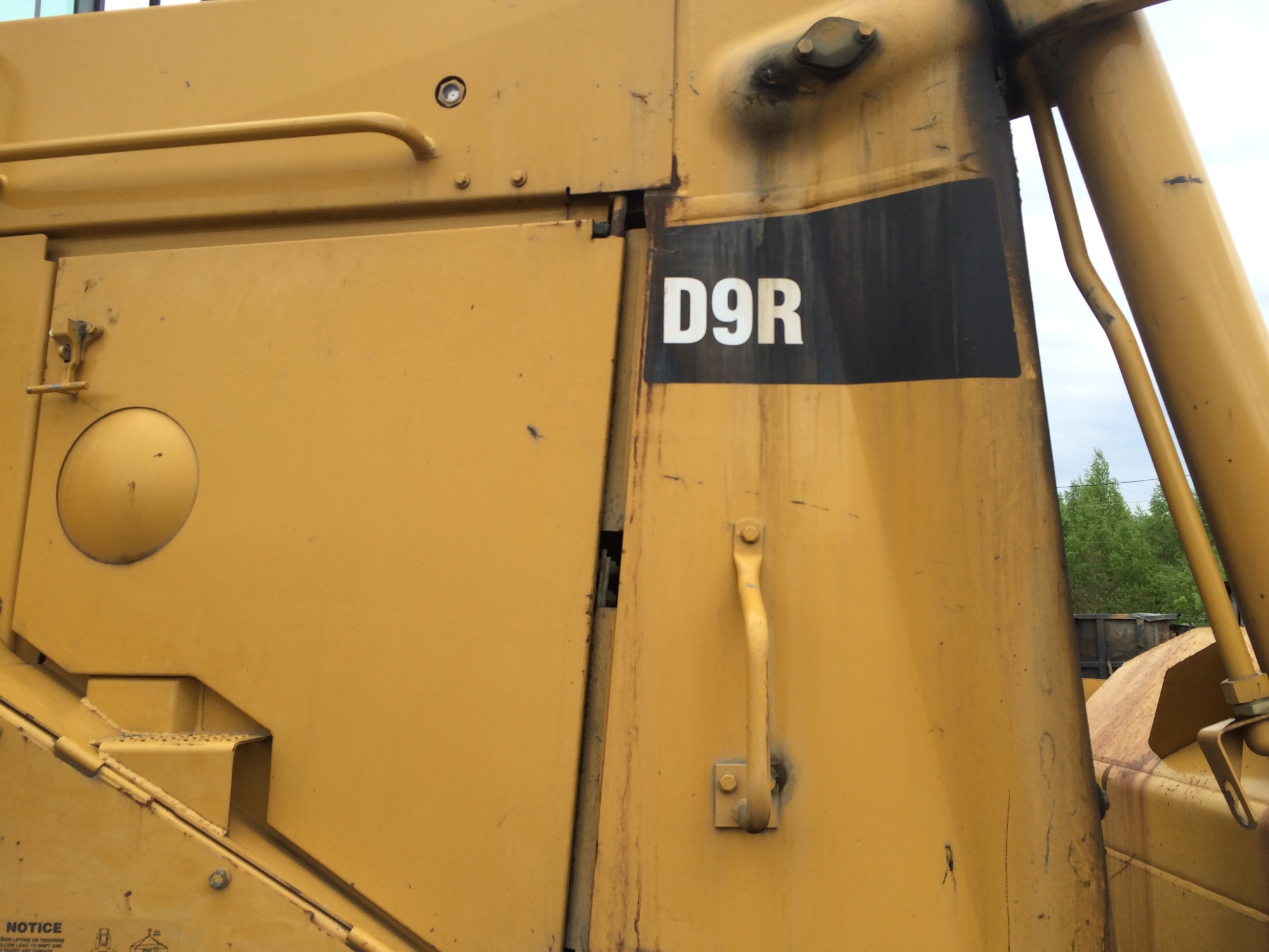 Бульдозер CATERPILLAR D 9R купить в компании Рабочие Машины
