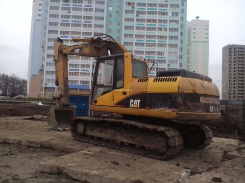 гусеничный экскаватор CAT 318 купить в компании Рабочие Машины