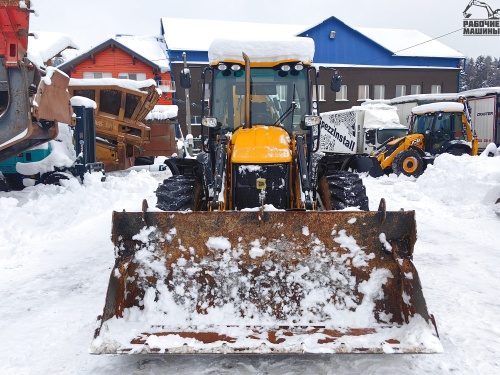 РАВНОКОЛЕСНЫЙ ЭКСКАВАТОР-ПОГРУЗЧИК JCB 4CX купить в компании Рабочие Машины