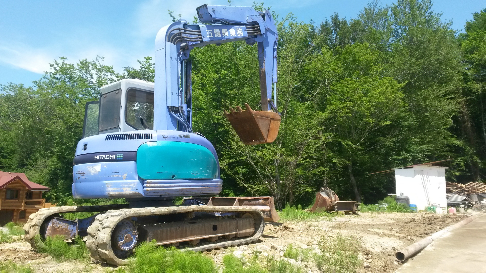 миниэкскаватор Hitachi EX75UR купить в компании Рабочие Машины