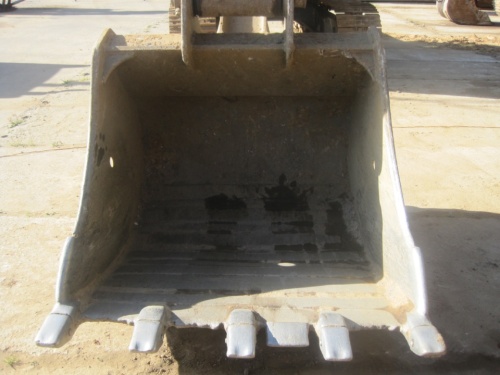 Гусеничный экскаватор VOLVO EC 240B LC, 2007 г. купить в компании Рабочие Машины