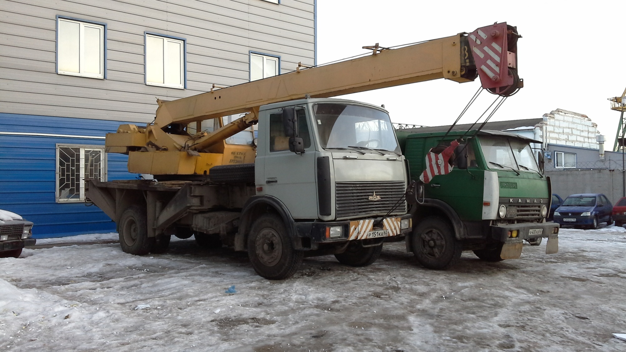 Автокран УГЛИЧМАШ КС-3577-3К купить в компании Рабочие Машины